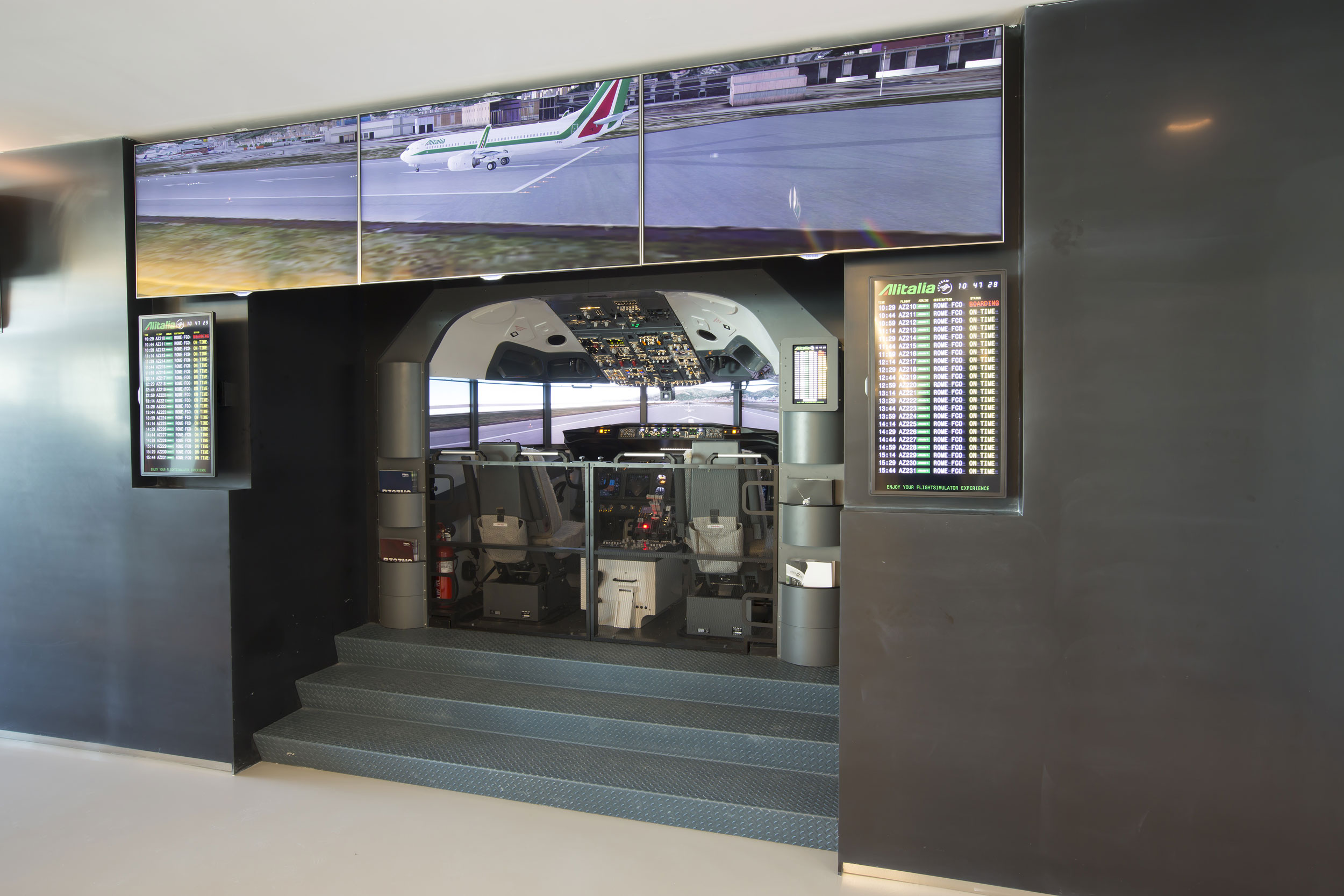 FSC news AES Fiumicino simulator B737NG front